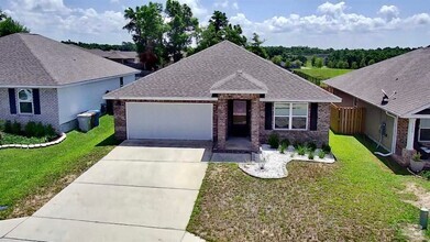 Building Photo - 5645 Guinevere Ln