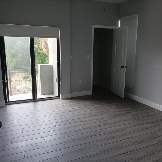 Foto del edificio - 492 40th Ct