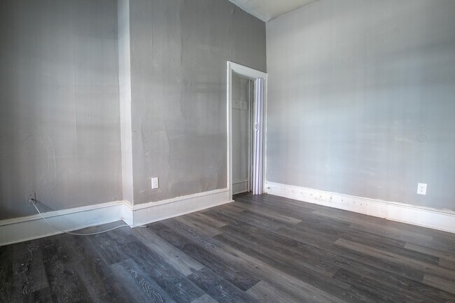 Foto del edificio - 5412 Jefferson St