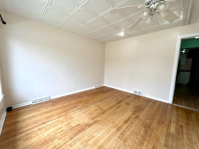 Building Photo - 3112 N New England Ave