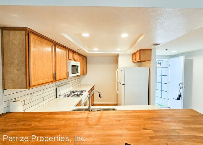 Foto del edificio - 2 br, 2 bath House - 205 Mangano Circle