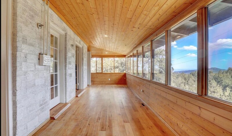 Primary Photo - 25833 Centennial Trail