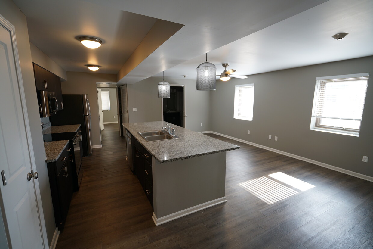 Foto principal - 1420 Crescent Rd