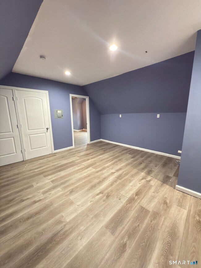 Foto del edificio - 185 Read St