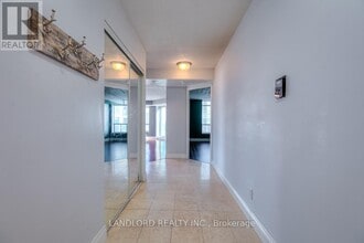 Building Photo - 190 Manitoba St