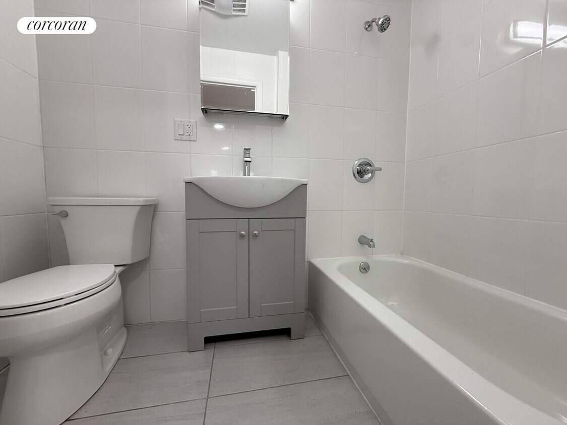 Foto del edificio - 486 E 74th St