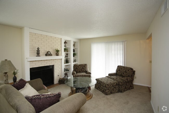 1HAB, 1BA - 775 ft² - Tanglewood Apartments