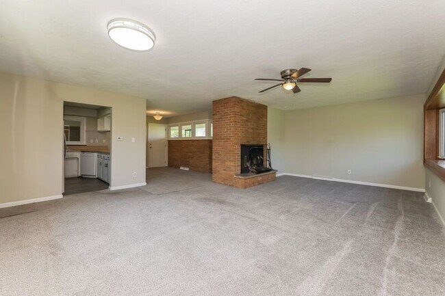 Foto del edificio - 5260 Springfield Jamestown Rd