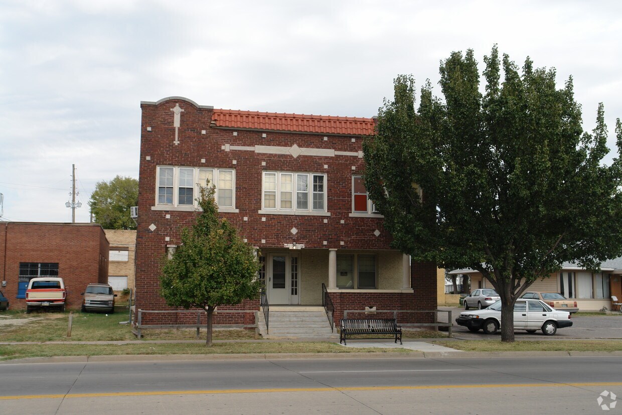 Foto principal - 520 E Central Ave
