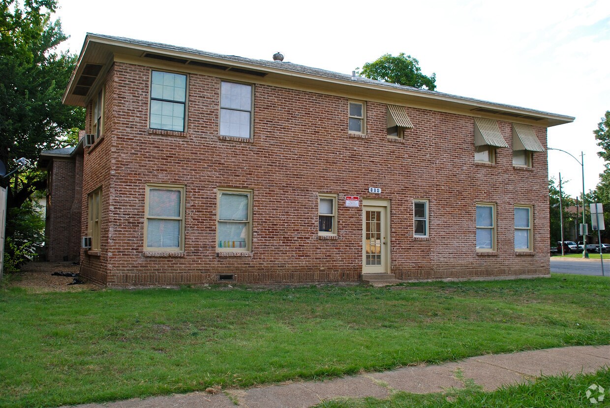 Building Photo - Windomere House