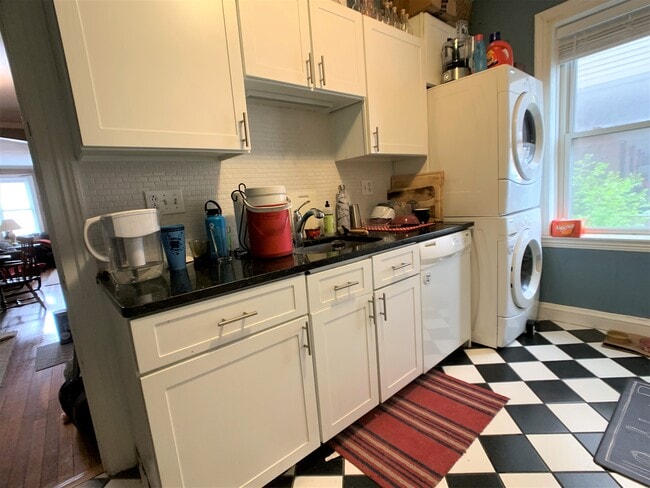 Building Photo - 1662 Commonwealth Avenue