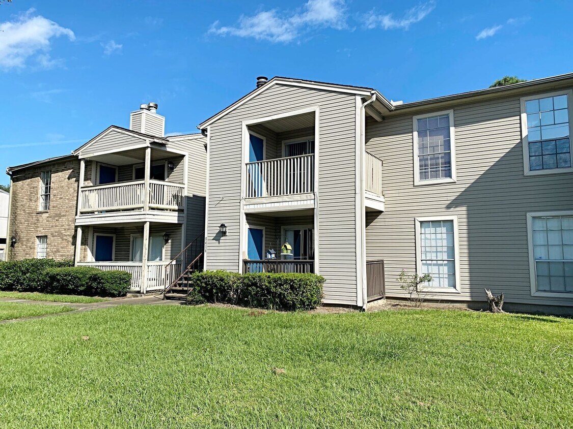Foto principal - 8412 Glen Meadow Ln