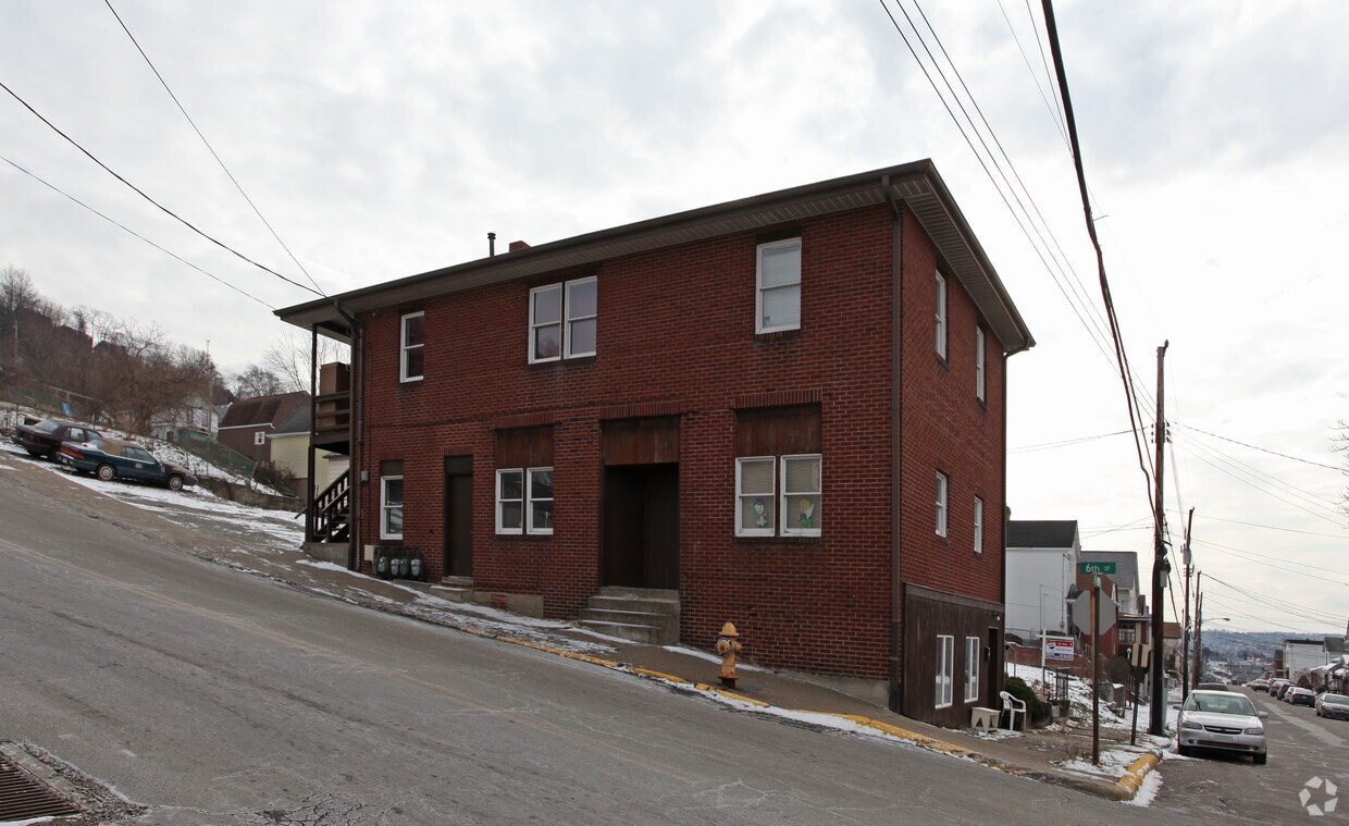 601 Indiana Ave, Glassport, PA 15045 Apartments in Glassport, PA