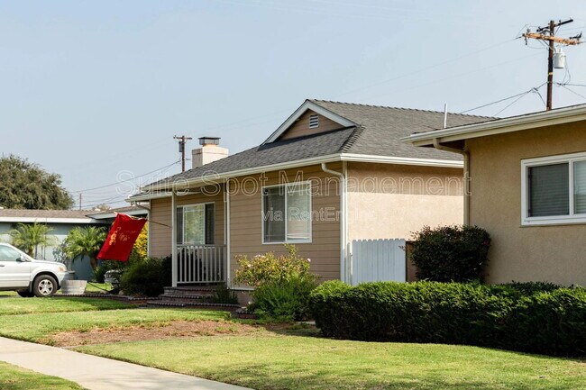 Building Photo - 2226 Conquista Ave