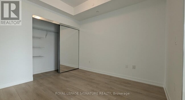 Building Photo - 1195 The Queensway