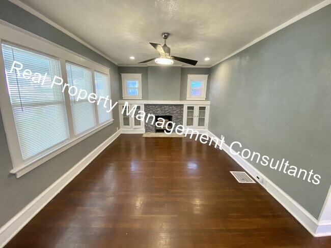 Building Photo - 3 Bedroom with Rocking Chair Front Porch