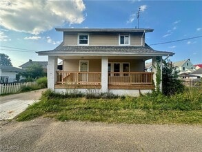 Building Photo - 3051 Engle Pl SW