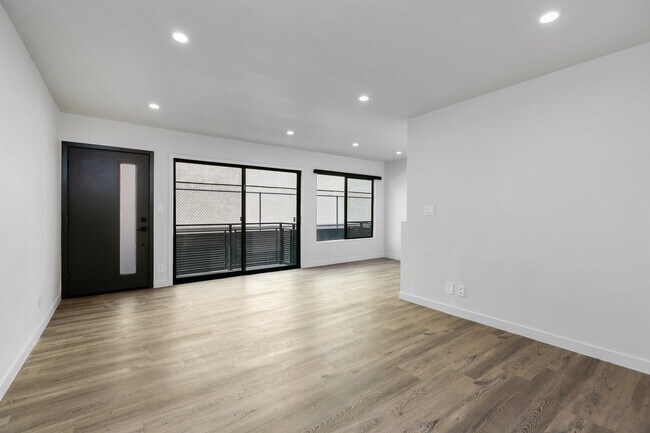 Foto del edificio - 3622 Keystone Ave