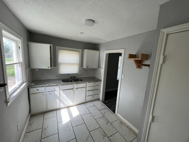 Foto del edificio - 3012 Live Oak St