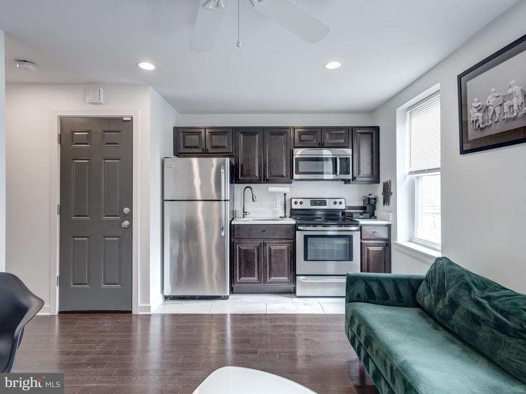 Foto principal - 1331 S Woodstock St