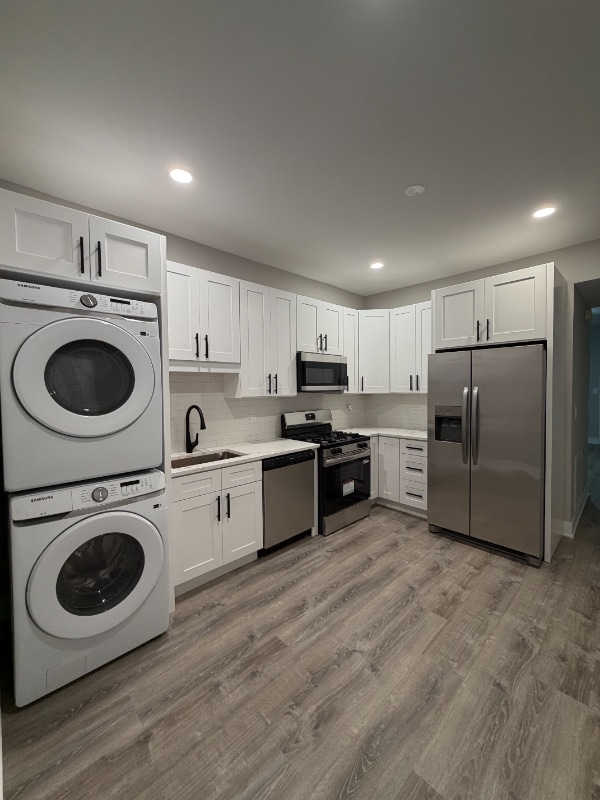 Building Photo - 931 W 34th Pl