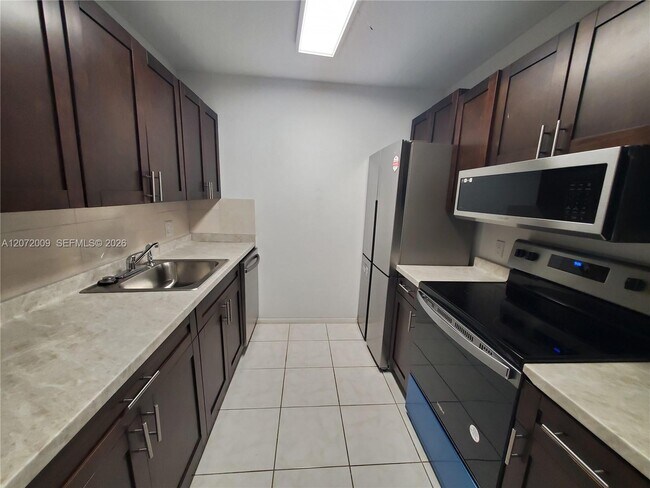 Foto del edificio - 251 SW 132nd Way