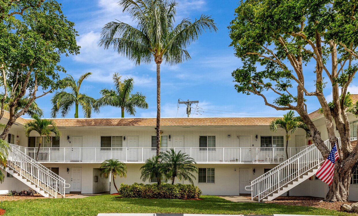 Foto principal - 1651 NE 33rd St