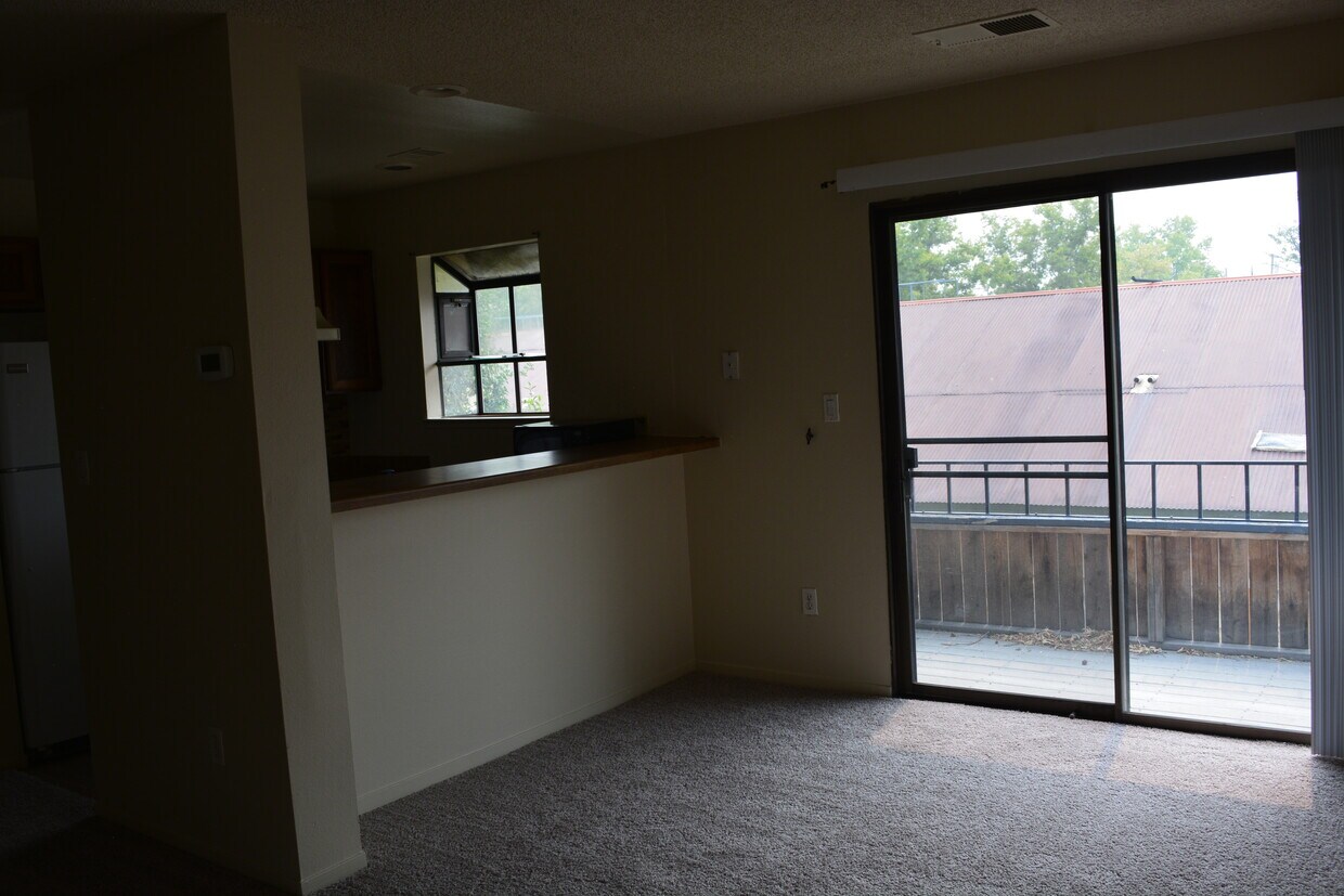 Foto del edificio - 2245 Kietzke Ln