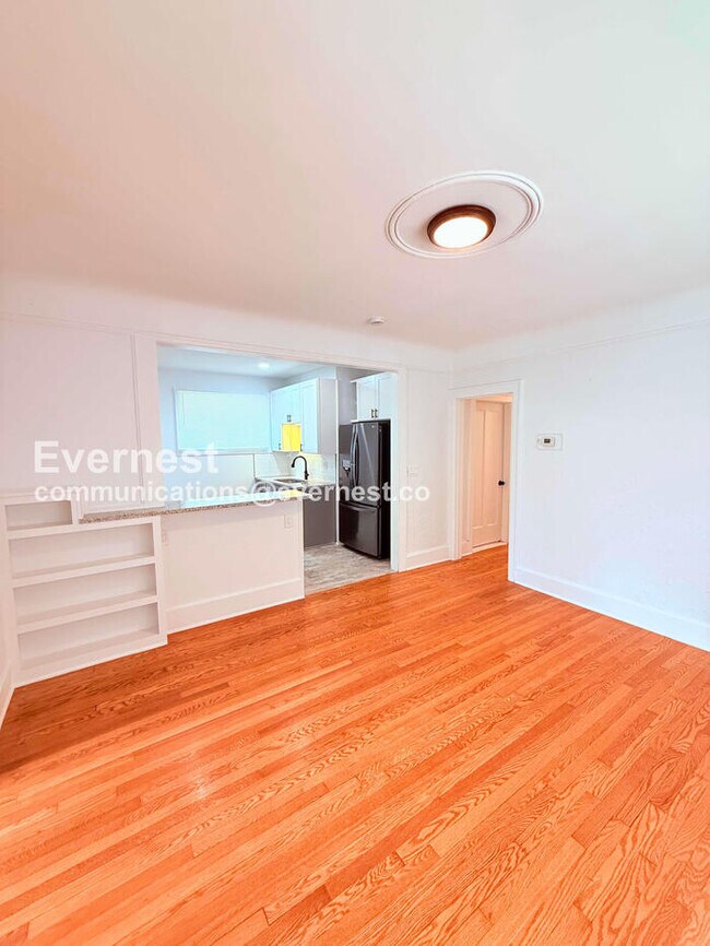 Foto del edificio - 3824 Tyler St
