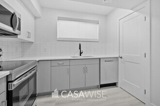 Building Photo - 10250-102157 157 St NW