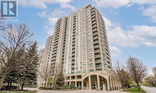Building Photo - 28 Empress Ave