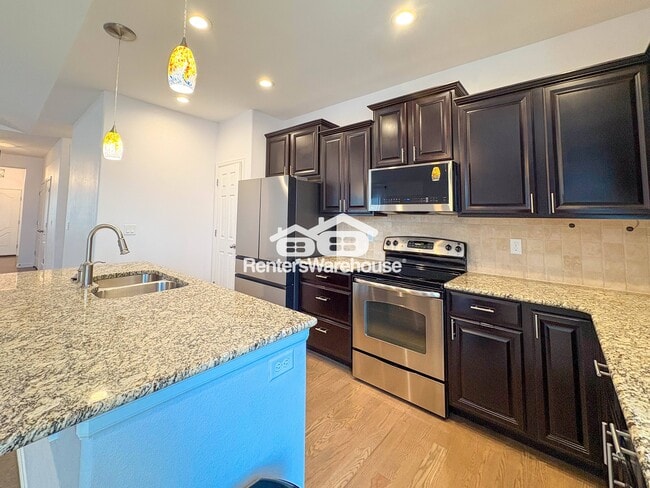 Foto del edificio - 24289 E Brandt Ave