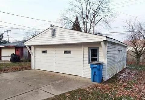 Building Photo - 6009 Drexel St