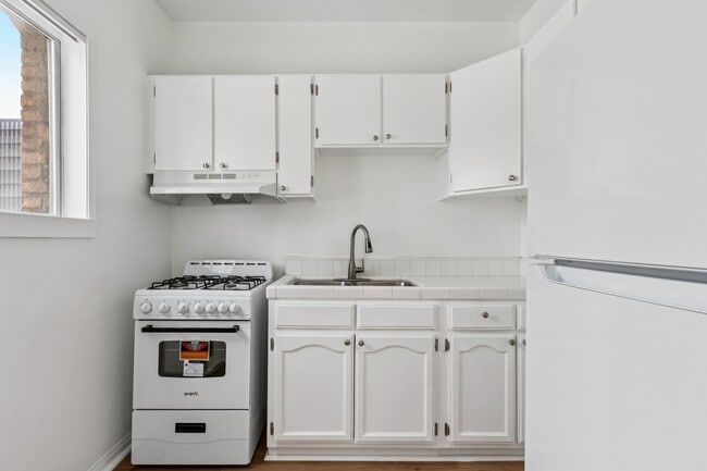 Floorplan - 1220 S. Olive St.