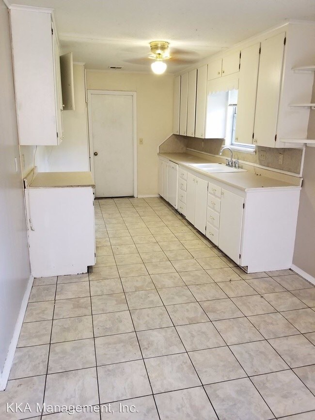 Foto del edificio - 3 br, 2 bath House - 1924 SW Santa Fe Pl