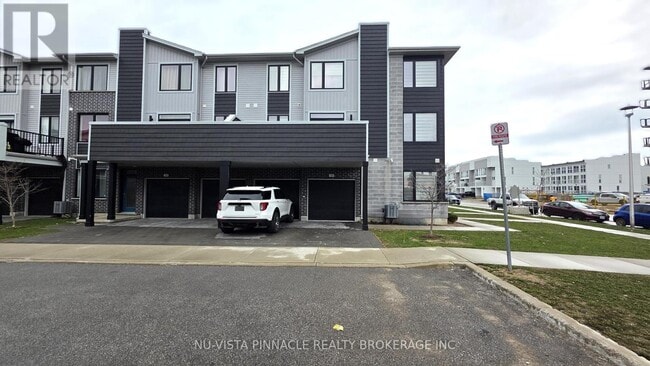 Building Photo - 177 Edgevalley Rd