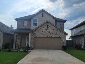 Building Photo - 940 Tillman Ln