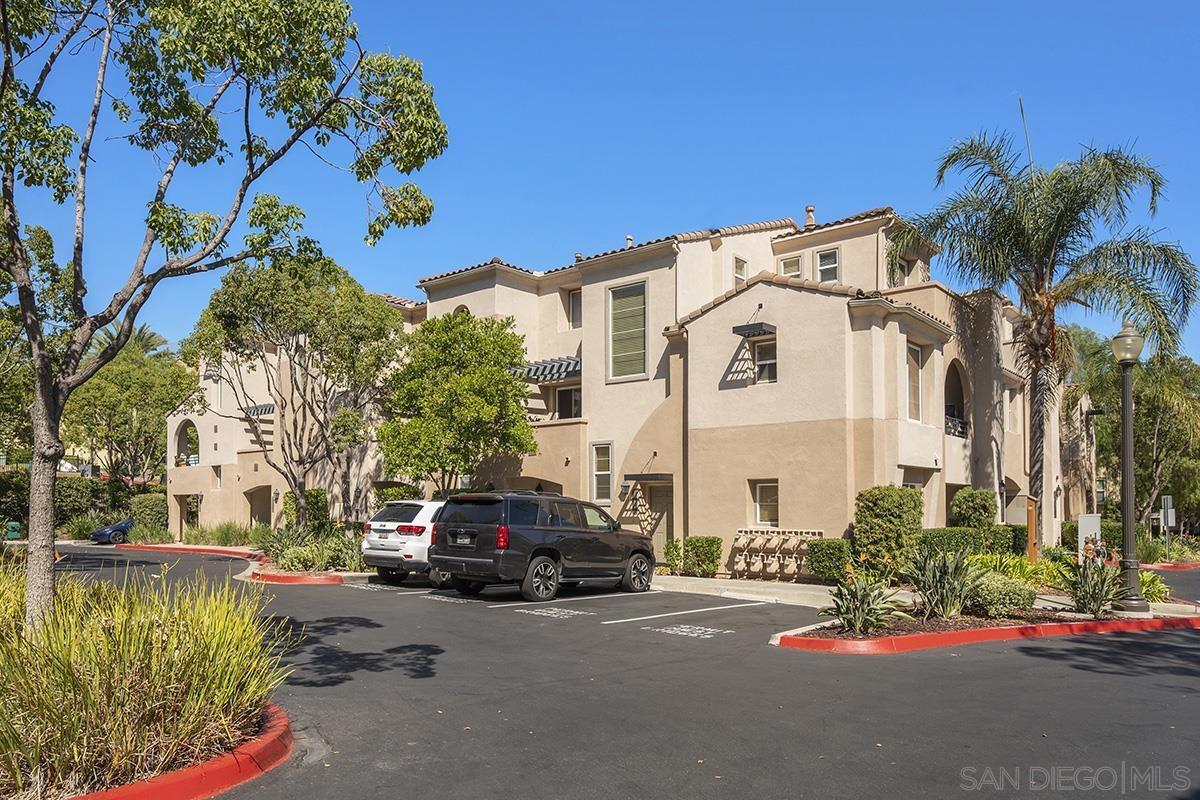 Foto principal - 2976 Escala Cir