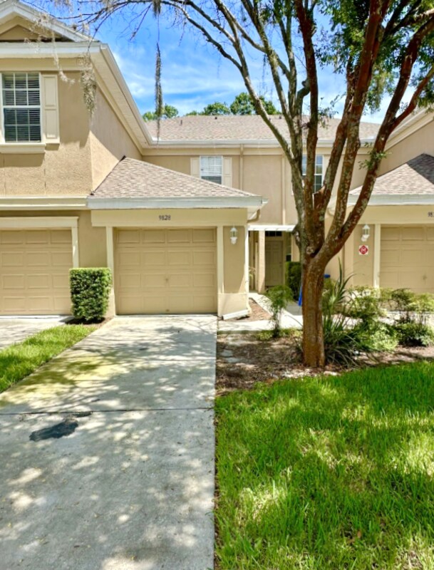 Foto del edificio - 9828 Fan Palm Way