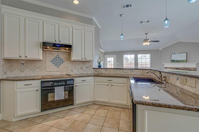 Foto del edificio - 3501 Wind Flower Ln