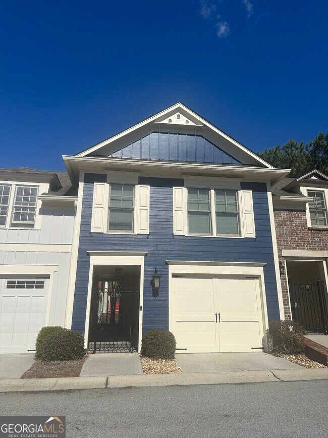 Building Photo - 6166 Holly Pk Ln SE