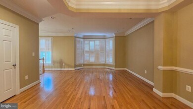 Building Photo - 3547 Goddard Way