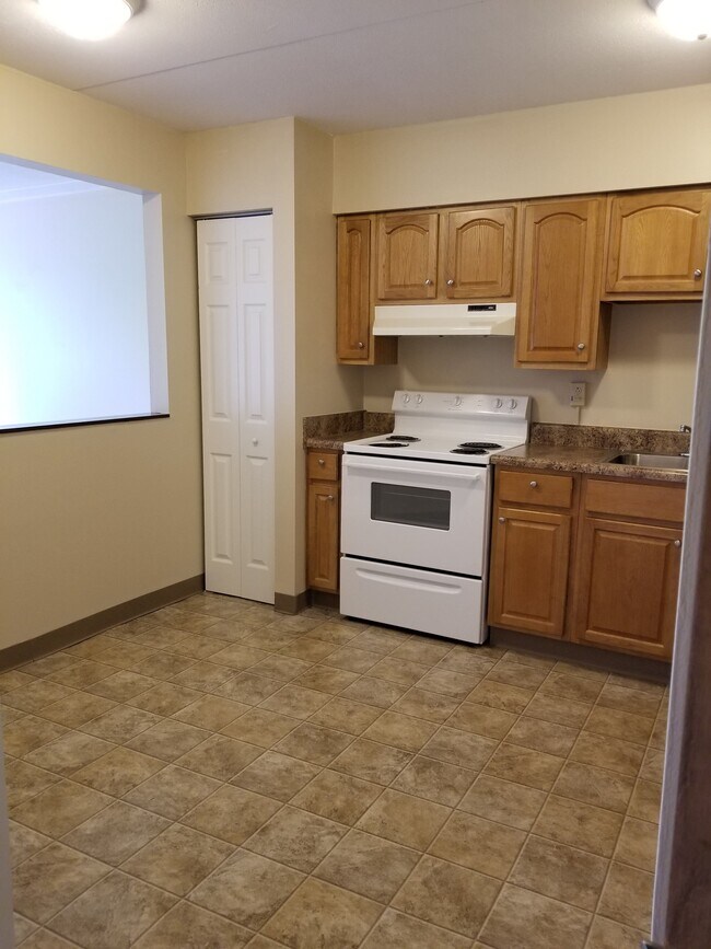 Building Photo - 134 Ridenour Ln