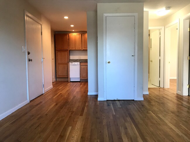 Building Photo - 15 Euston Rd