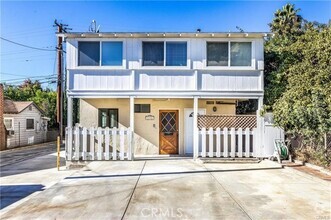 Building Photo - 229 Mayflower Ave