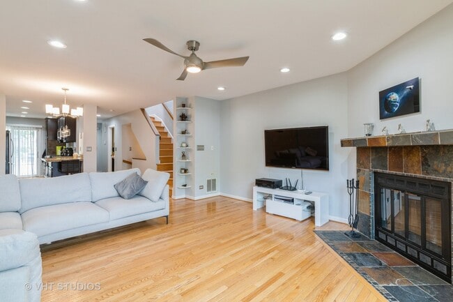 Building Photo - 1501 Topp Ln