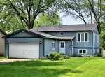 Foto principal - 384 Elmwood Ave