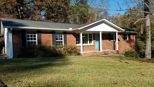 Building Photo - 100 Hycliff Rd SW
