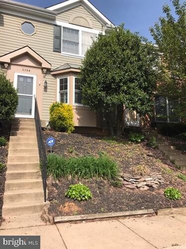 Foto principal - 6384 New Haven Ct