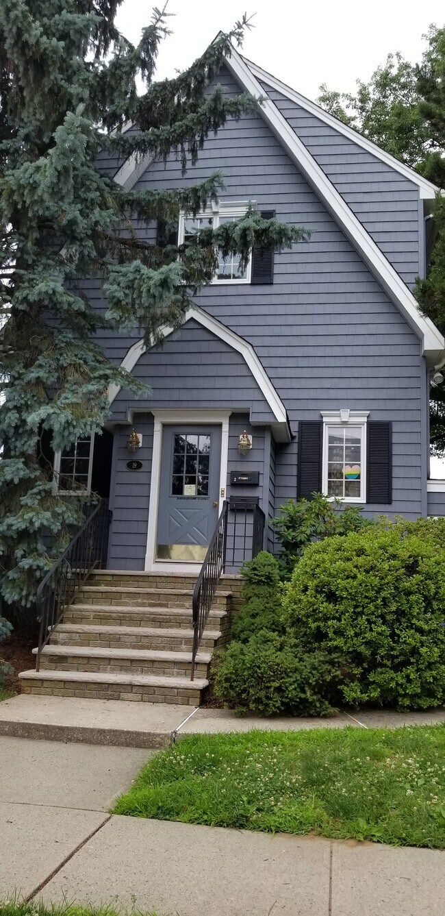 Foto del edificio - 19 Whippany Ave